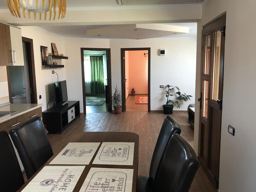 Călimăneşti Casa Flori酒店 外观 照片